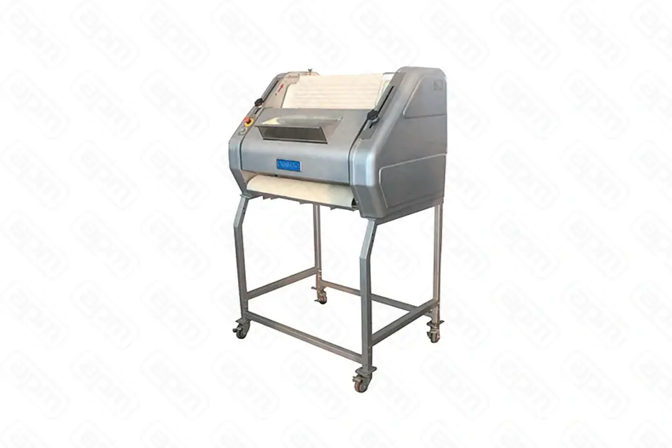 SINMAG BMCORP Машина тестозакаточная багетница серии SM-380B со стендом