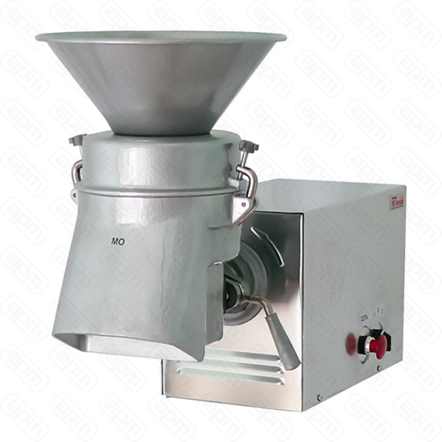 Универсальная кухонная машина Торгмаш Пермь УКМ-11 ОМ-300