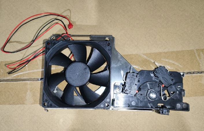 Блок микровыключателей левый INTERLOCK ASSEMBLY left